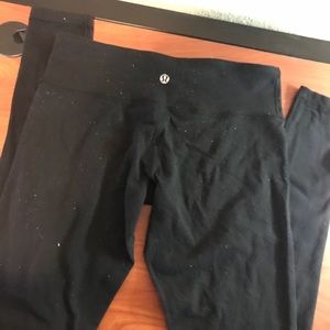 Lulu lemon “brushed” wunder unders size 6